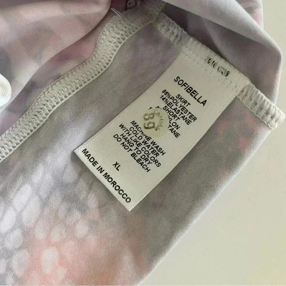 NWT Sofibella Women`s UV Colors 14 Inch Tennis Skort Animal Stream Blue - Picture 6 of 6